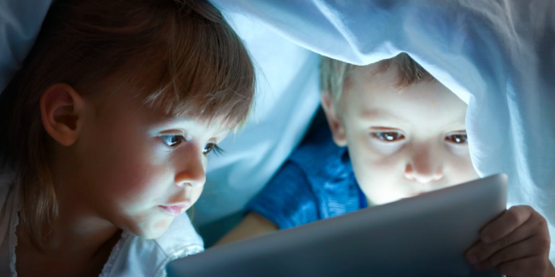 How to Manage Screen Time for Kidss
